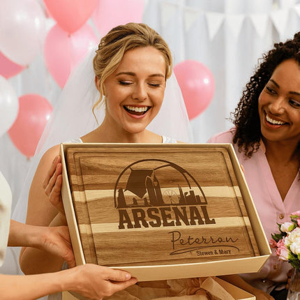 Arsenal FC Cutting Board – Personalized Acacia Wood Football Gift | Custom Engraved Soccer Board for Fans | London Kitchen Decor